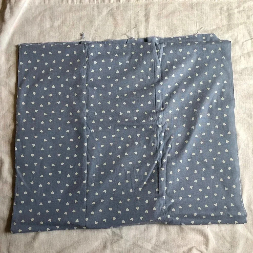 Heart Prints Vintage Fabric Size W44”, L156”
